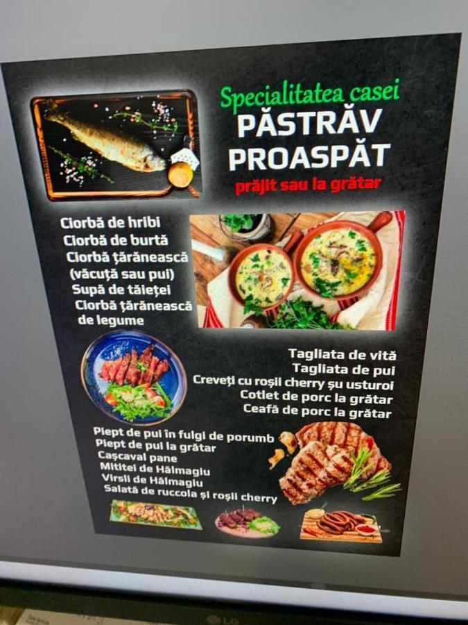 Pensiunea Laura Chiscau Luaran gambar